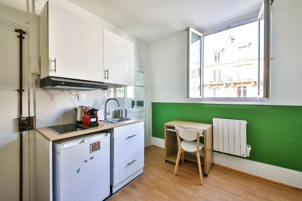 41.Studio 2Pers#Sevres-Lecourbe#Necker Paris 0*,