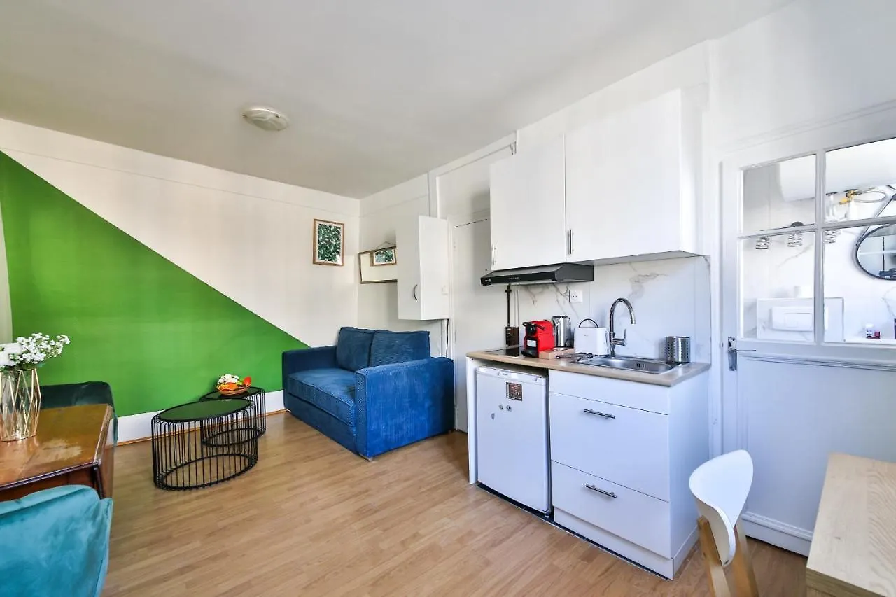 41.Studio 2Pers#Sevres-Lecourbe#Necker Paris France