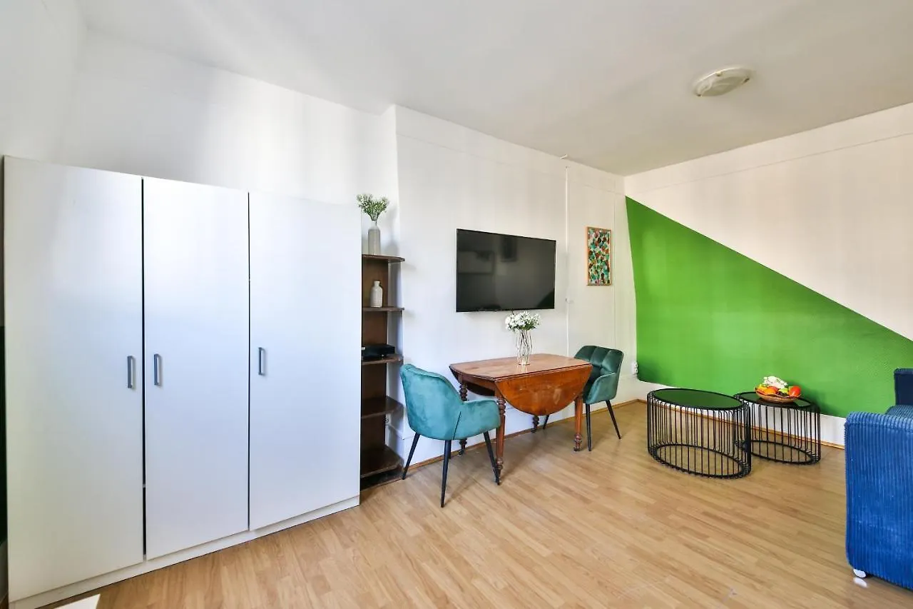 41.Studio 2Pers#Sevres-Lecourbe#Necker Paris